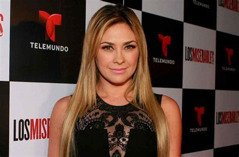 aracely arámbula edad|Aracely Arámbula: fotos, edad, de dónde es, romances y todo lo。